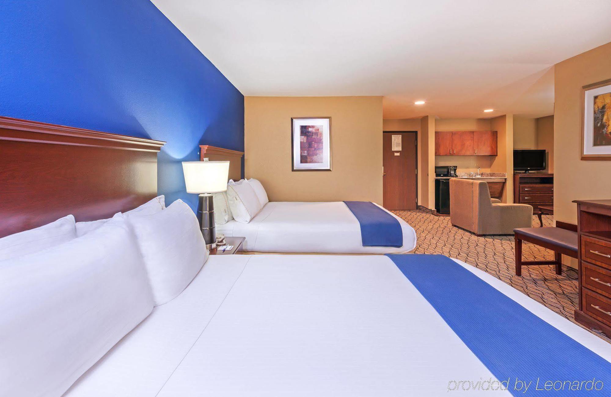Holiday Inn Express Hotel & Suites Houston-Downtown Convention Center By Ihg Exterior photo