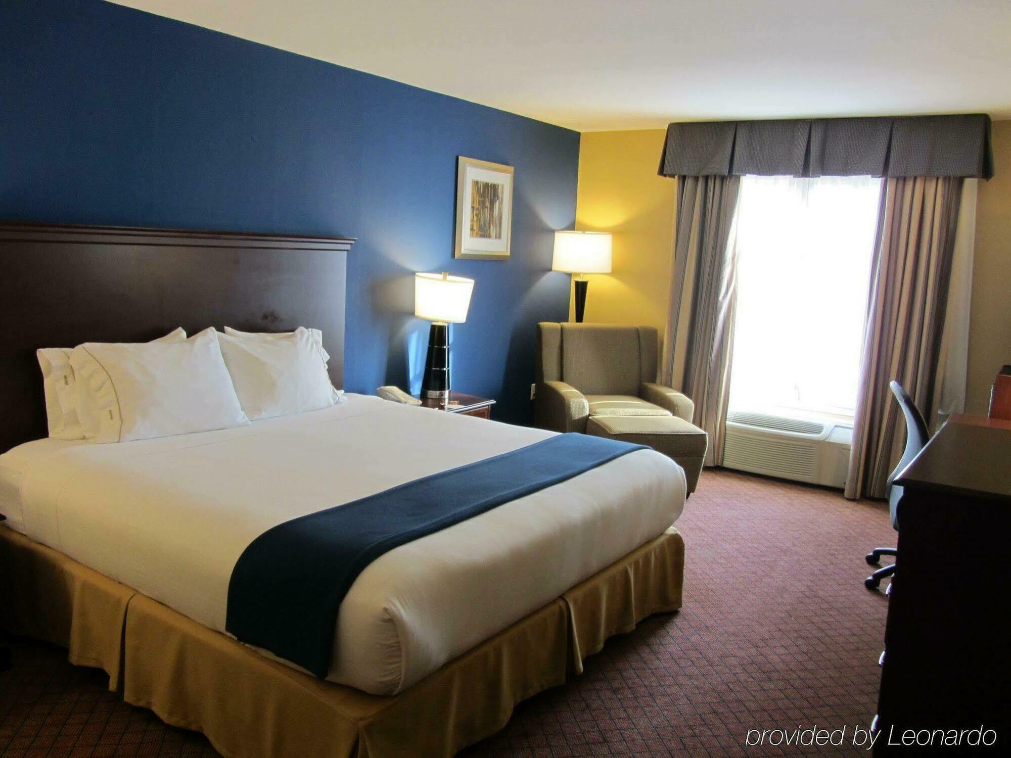Holiday Inn Express Hotel & Suites Houston-Downtown Convention Center By Ihg Exterior photo